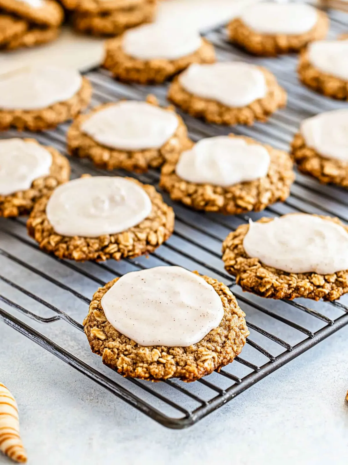 Chewy Iced Gingerbread Oatmeal Cookies You'll Adore 3 Chewy Iced Gingerbread Oatmeal Cookies