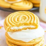 Irresistible Copycat Crumbl Golden Oreo Cookies Recipe 7 COPYCAT CRUMBL GOLDEN OREO COOKIES