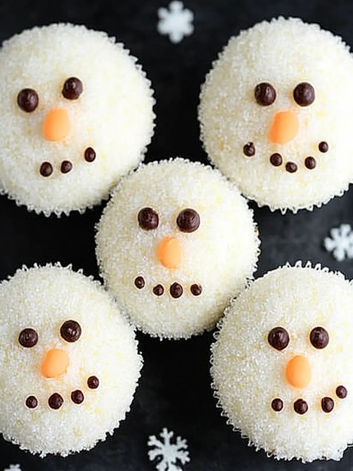 Easy Snowman Cupcakes That Will Melt Your Heart 4 Easy Snowman Cupcakes