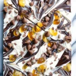 Delicious New Year’s Eve Chocolate Bark with Almonds and Ginger 6 New Year’s Eve Chocolate Bark