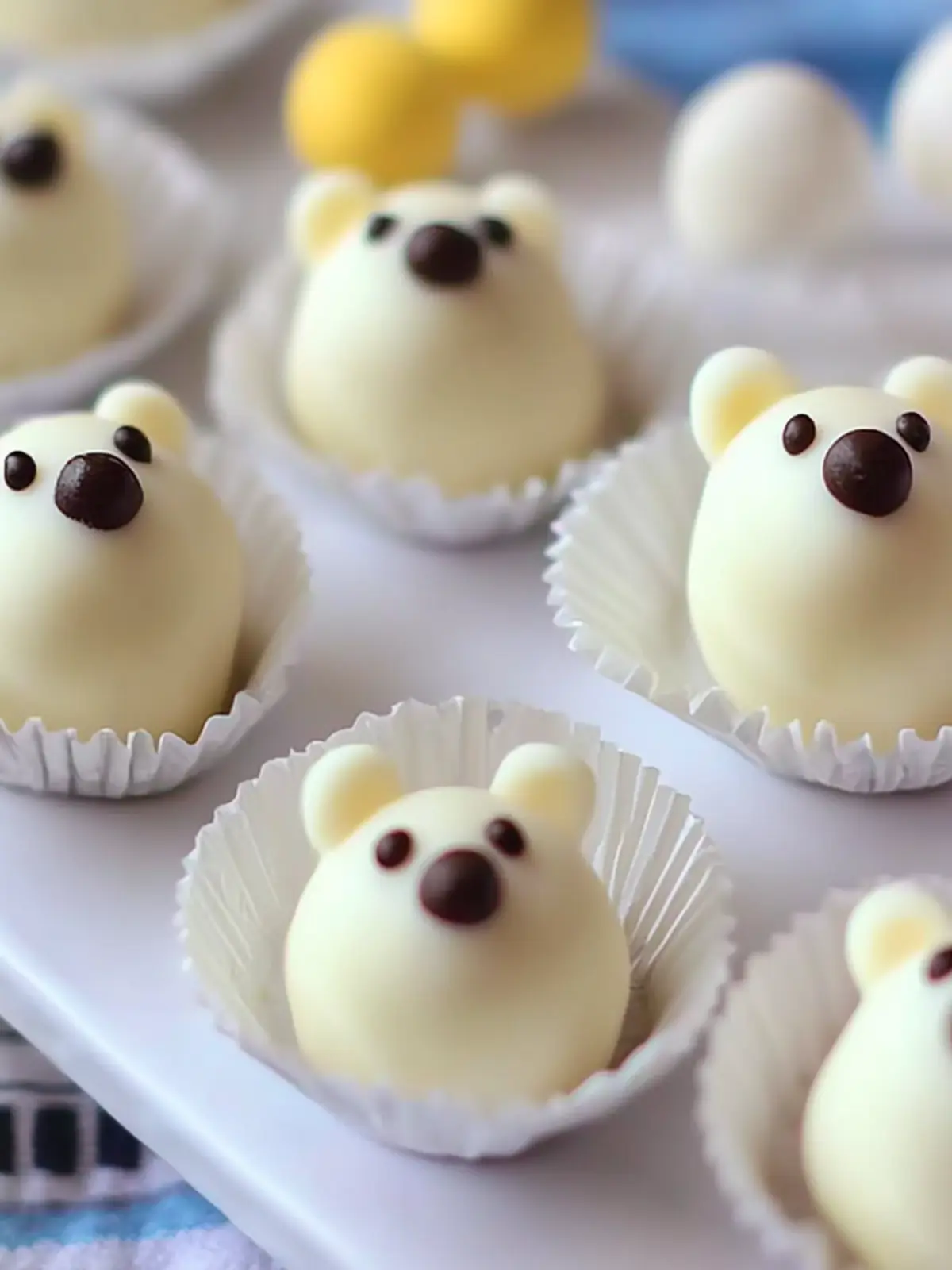 Polar Bear Cheesecake Truffles: Sweet & Creamy Delight 2 Polar Bear Cheesecake Truffles