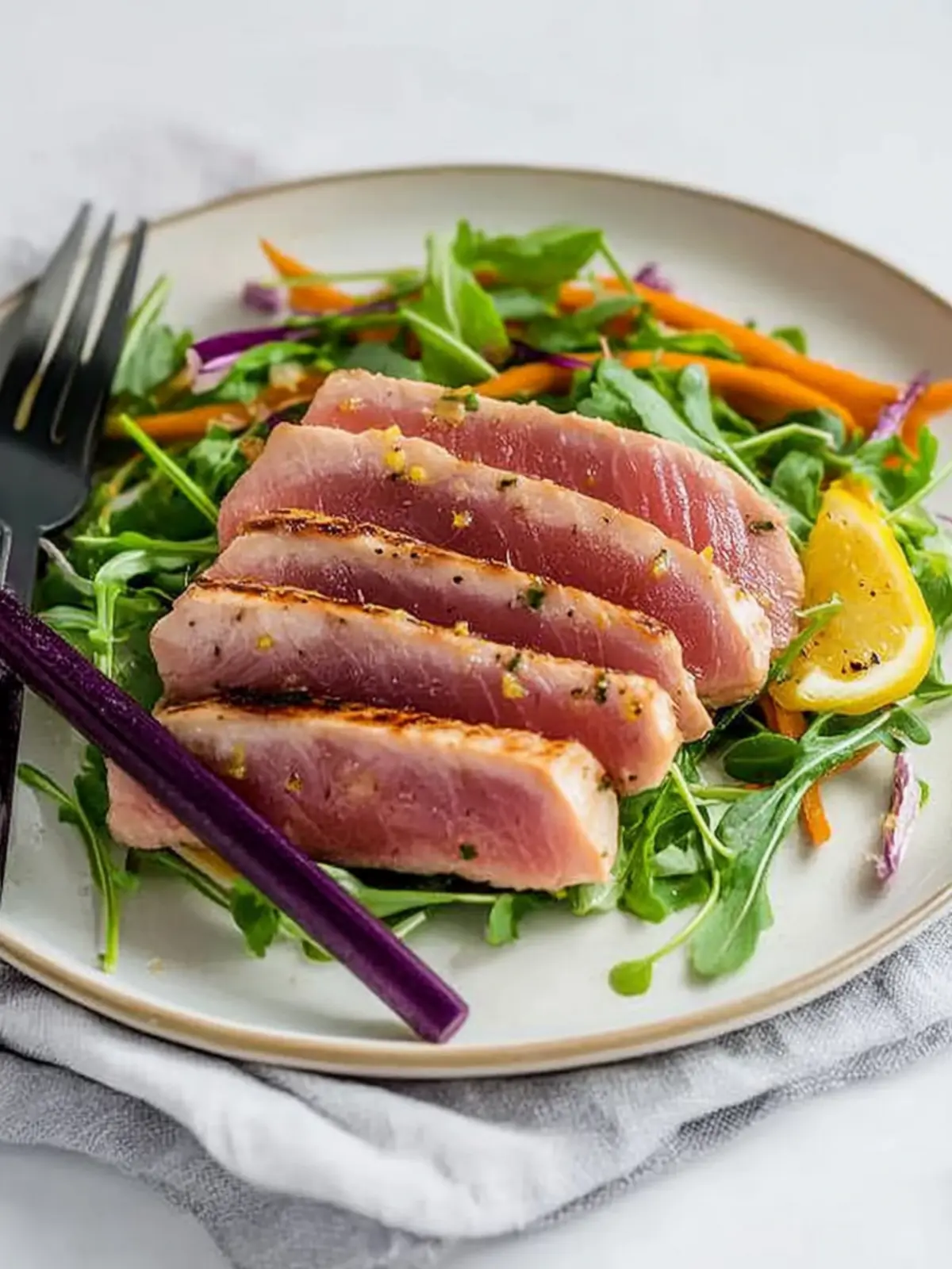 Zesty Lemon Pepper Grilled Tuna for Flavorful Weeknight Dinners 4 Lemon Pepper Grilled Tuna