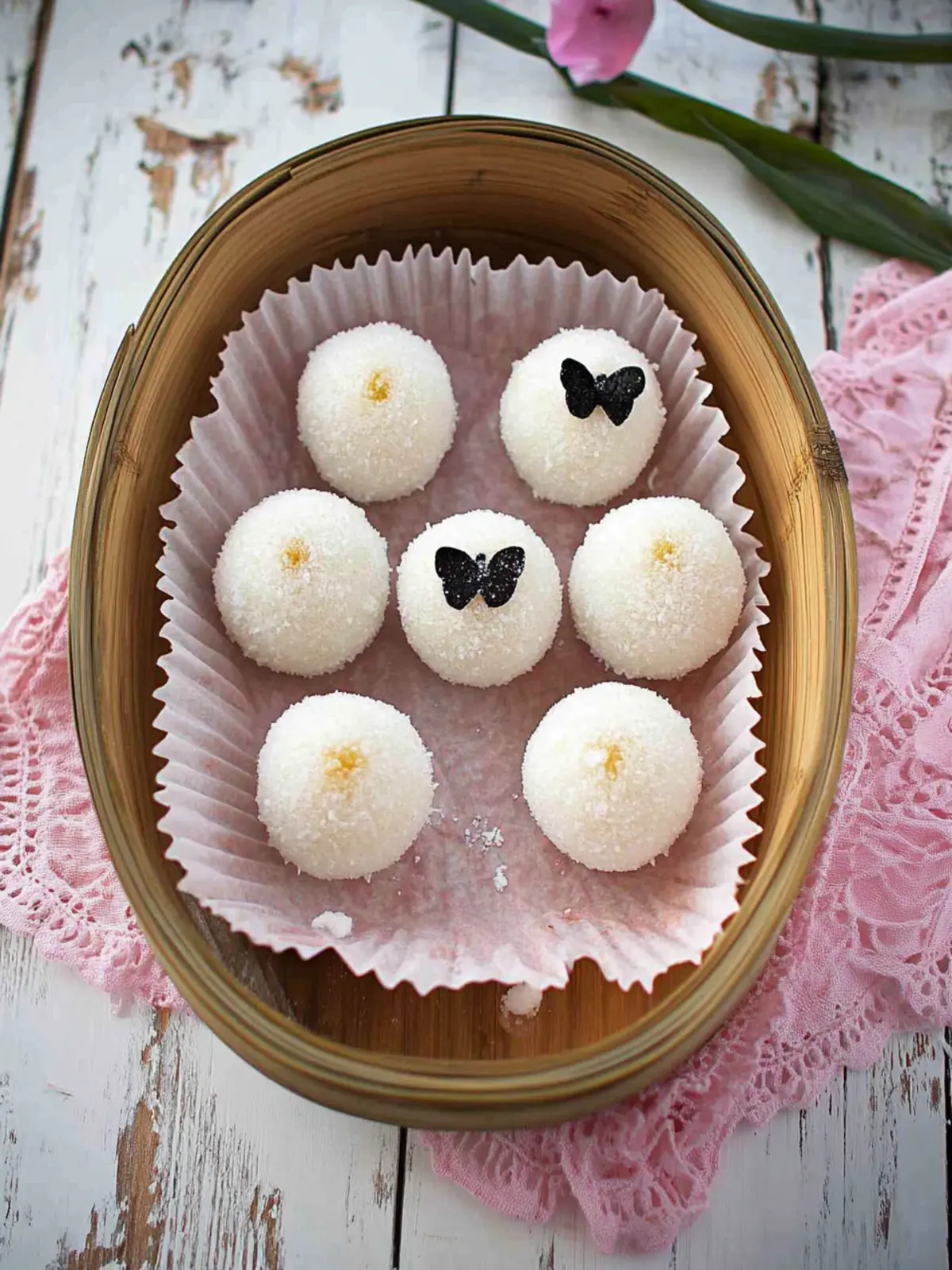 Delicious Vietnamese Snowballs: Sweet Treats You’ll Love 4 Vietnamese Snowballs