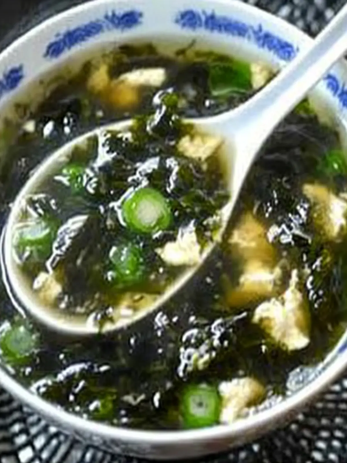 Hearty Seaweed Egg Drop Soup to Warm Your Soul 4 Seaweed Egg Drop Soup