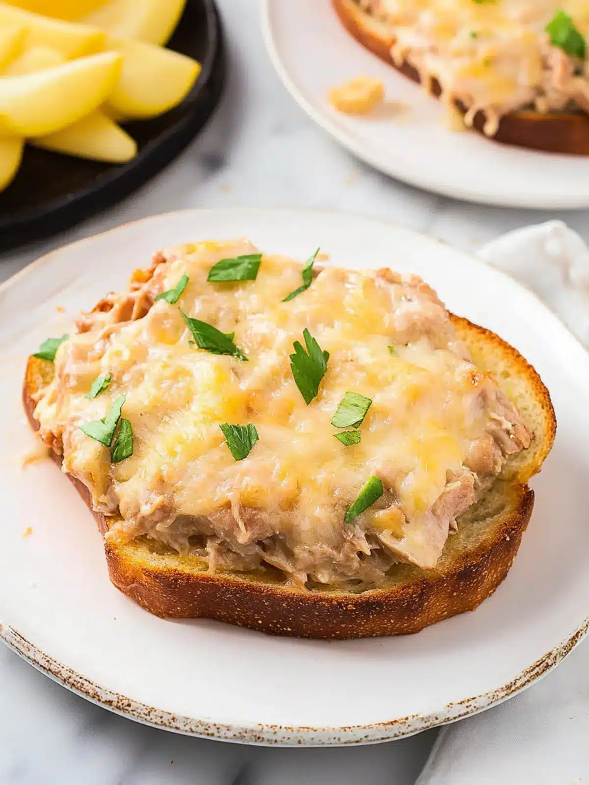 Irresistible Cheesy Tuna Melts for Your Cozy Nights In 4 Cheesy Tuna Melts