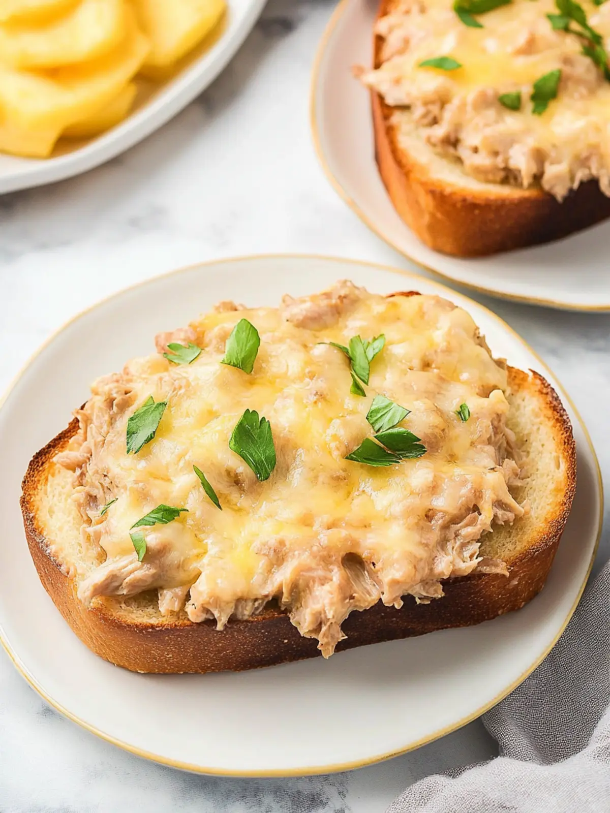 Irresistible Cheesy Tuna Melts for Your Cozy Nights In 3 Cheesy Tuna Melts