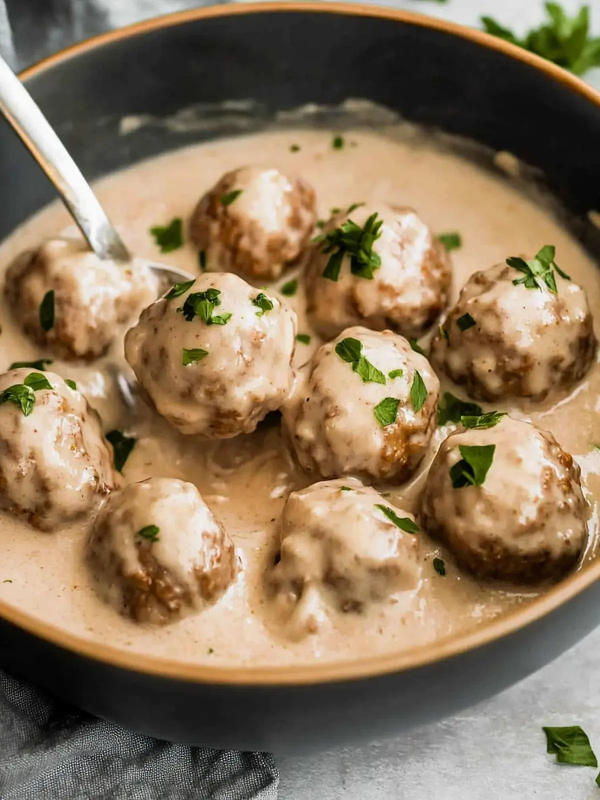 Slow Cooker Swedish Meatballs